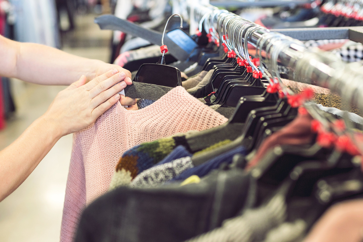sweater-on-rack_4460x4460.jpg